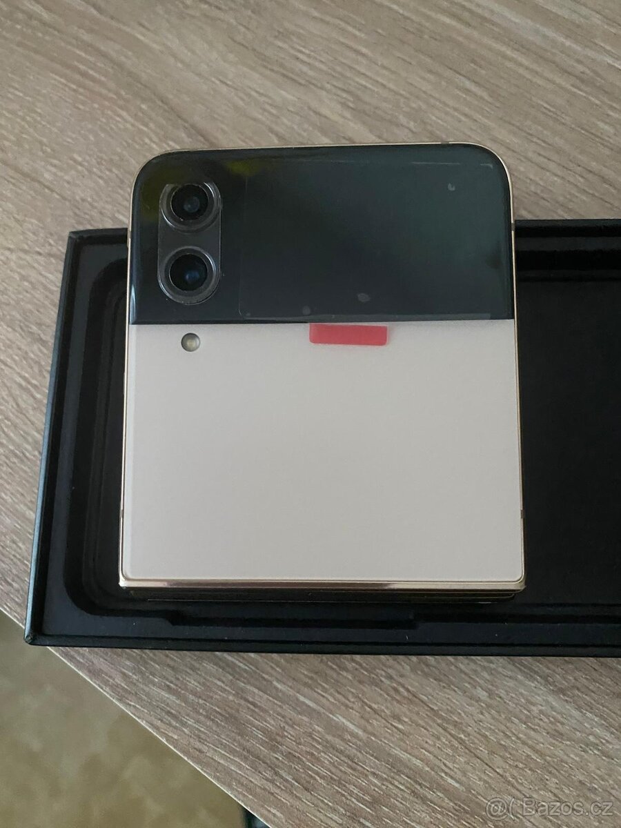 Samsung Galaxy Flip 4 256GB Rose goold - 7