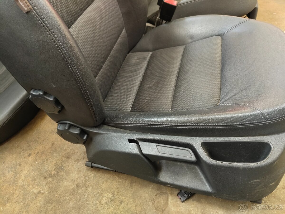 Kožený interiér Octavia II - kombi - 7