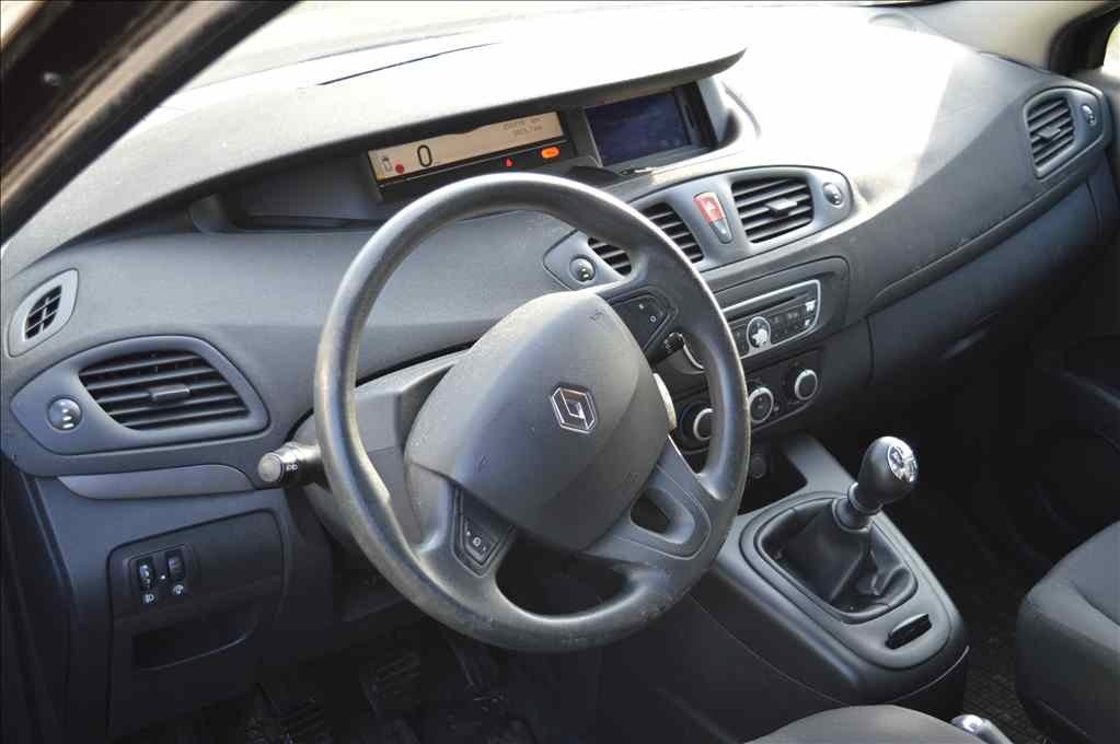 Renault Scenic 1,5 DCI 7 mist - 7