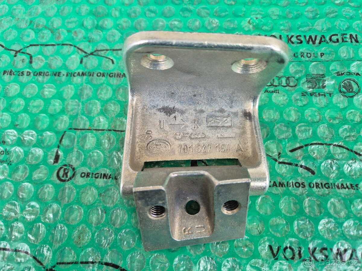 VW Transporter T4 závěs (pant) 701827154A - 7