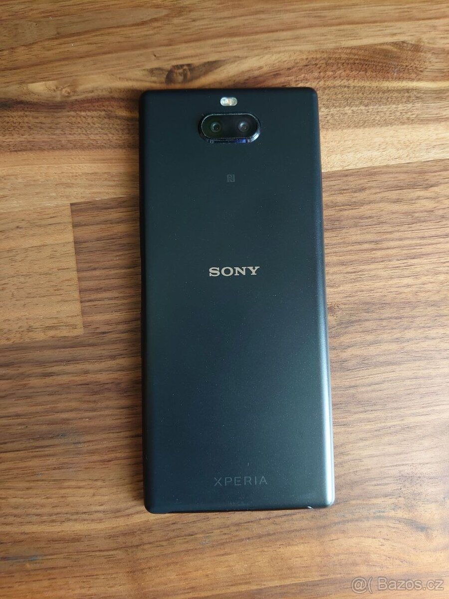 Sony Xperia 10 Plus (Dual SIM) - 7