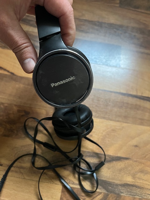 Prodám XBOX ONE S 1TB - 7