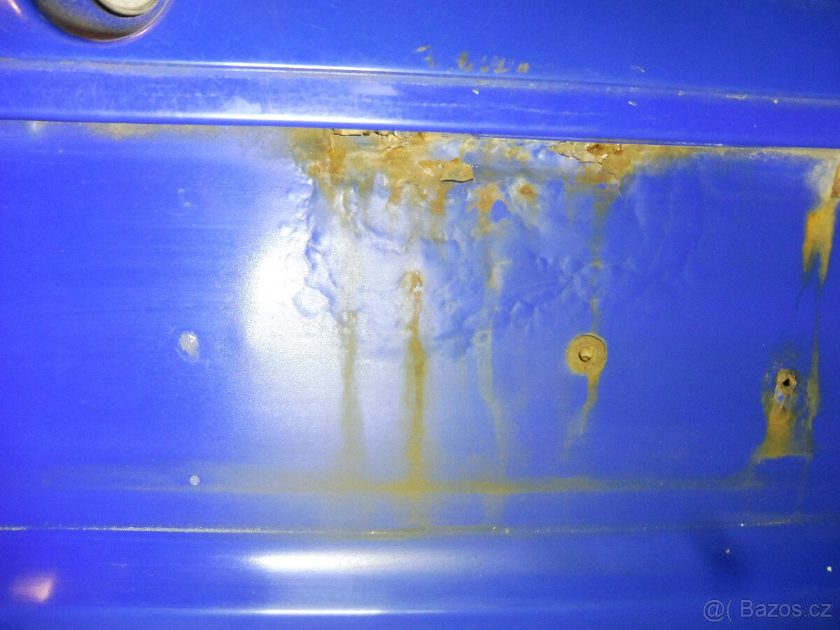 Prodám 5-té dveře na Š-OCTAVIA COMBI 1,v různých barvách - 7