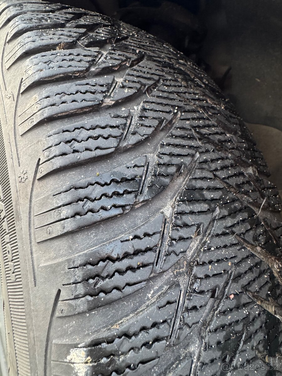 Zimní 4x108 Courier Fiesta B-max - 7