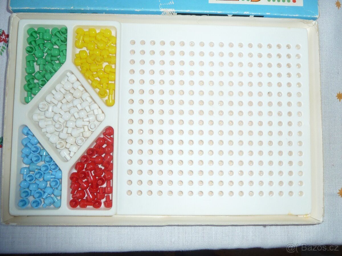 Retro mozaika Brouček Kovozávody Semily 1981 - 7