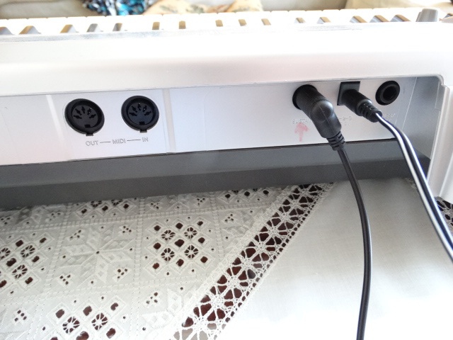 Klávesy Casio CTK-496 + sustain pedál + mikrofon + adaptér - 7