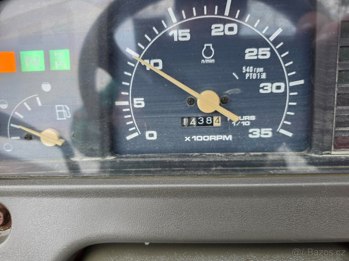 YANMAR AF250D s čelním nakladačem - 7