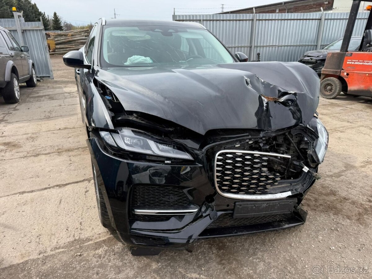 Jaguar F-Pace P400e 2022 - 7