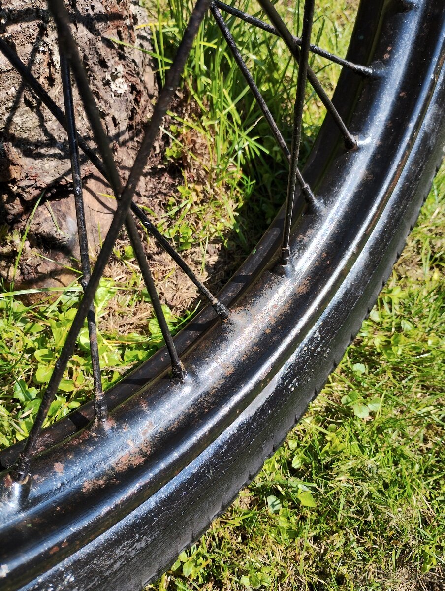 Prodám originální patinové kolo ČZ 98 ccm + brzda - 7