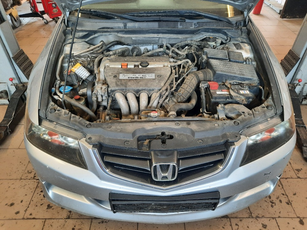 Náhradní díly Honda Accord 7G 2.0 MT - 7
