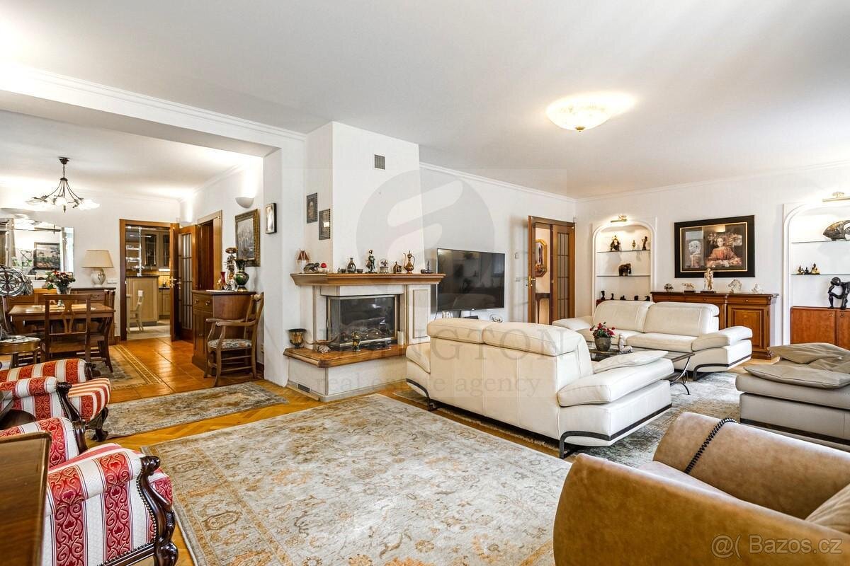 Dům 715m2, Praha 4 - 7