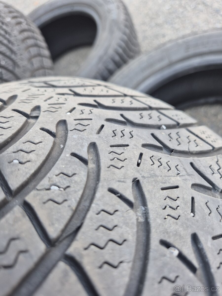 Zimní pneu - 205/55 R16 - 7