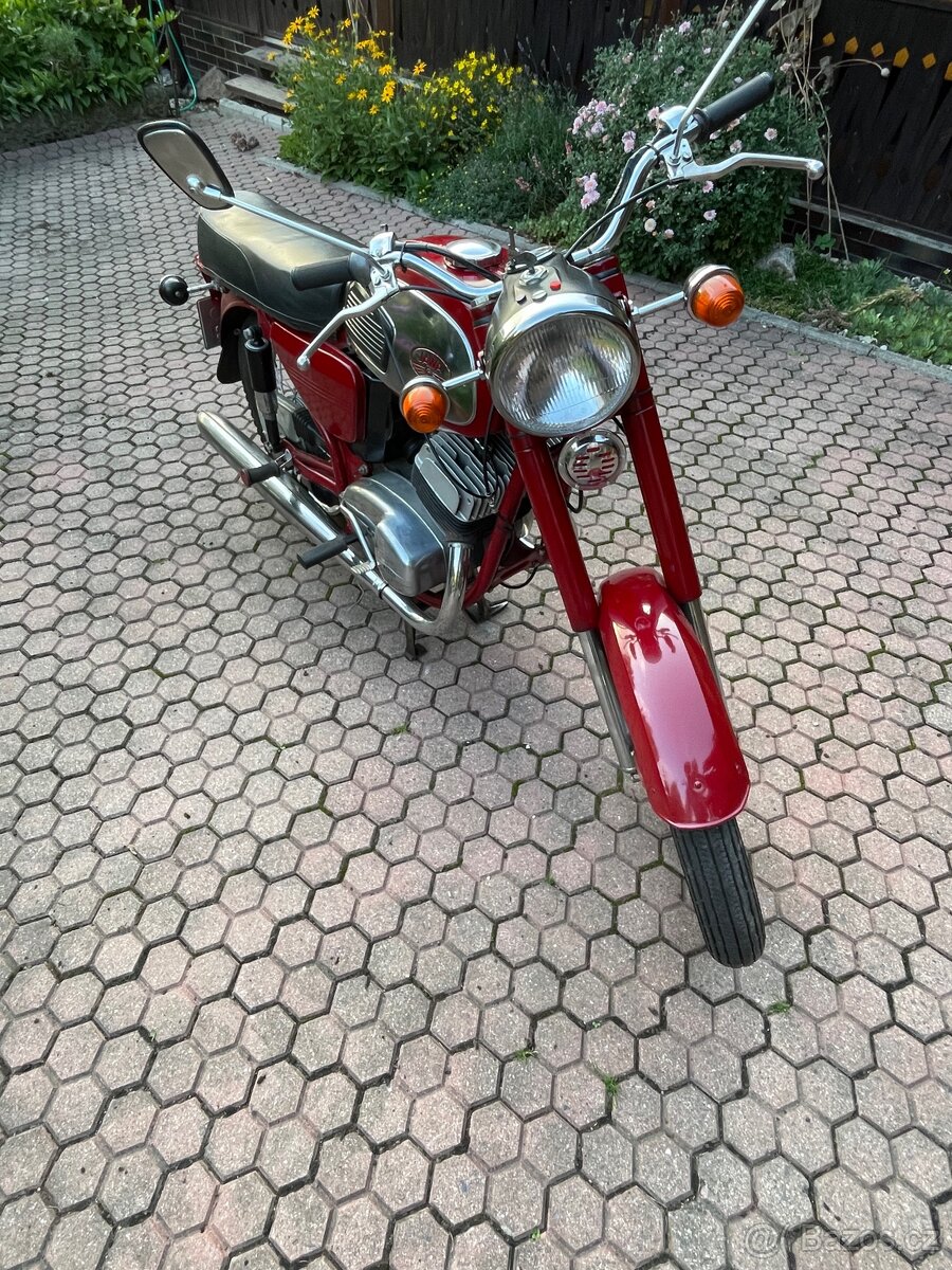 Jawa 350 - 7