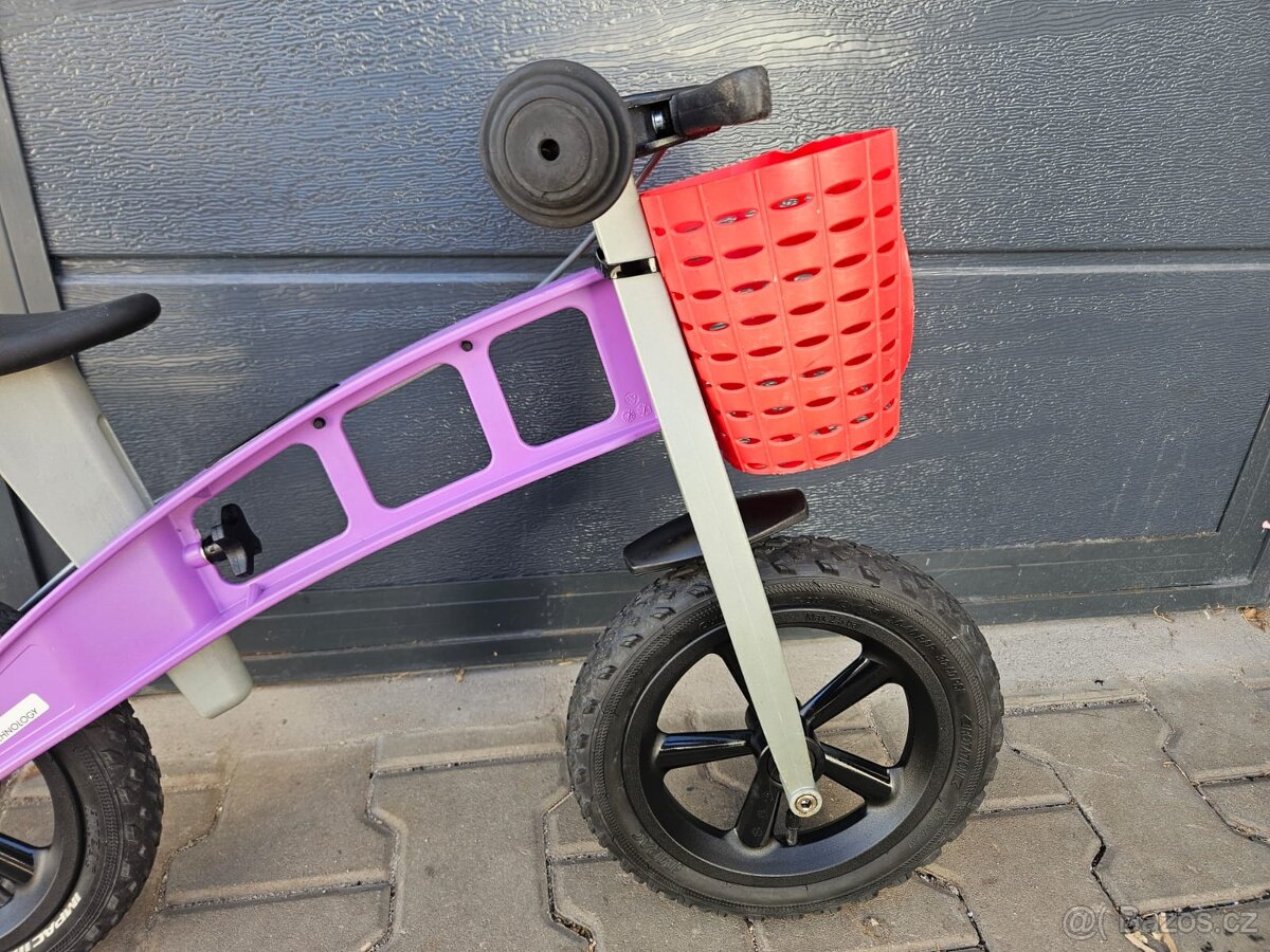 Dětské odrážedlo First Bike - 7