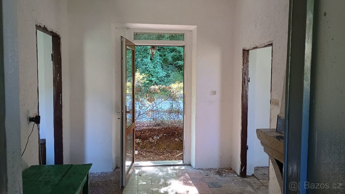 Itálie-Castro dei Volsci - 7