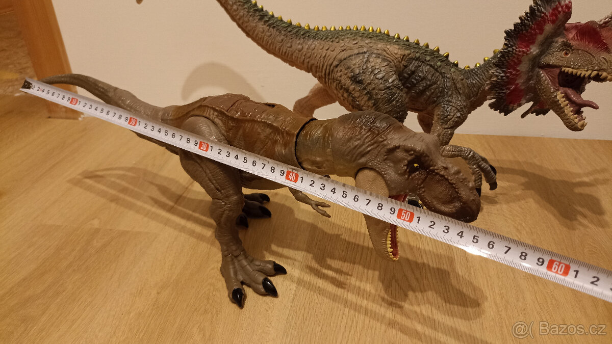 Luxusní, velcí dinosauři. - 7