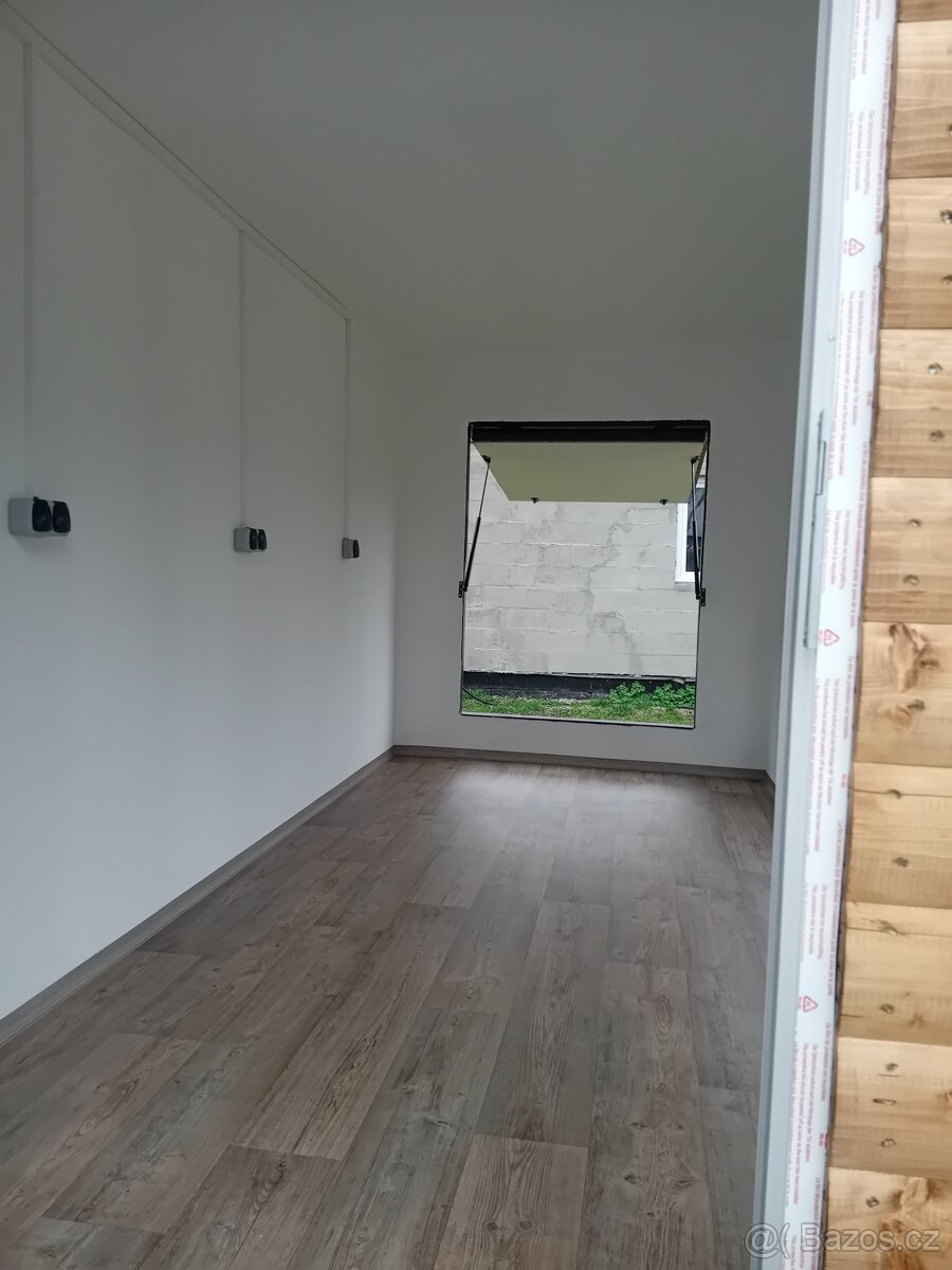 Prodám pojizdnou prodejnu (buňka, domek) - 7