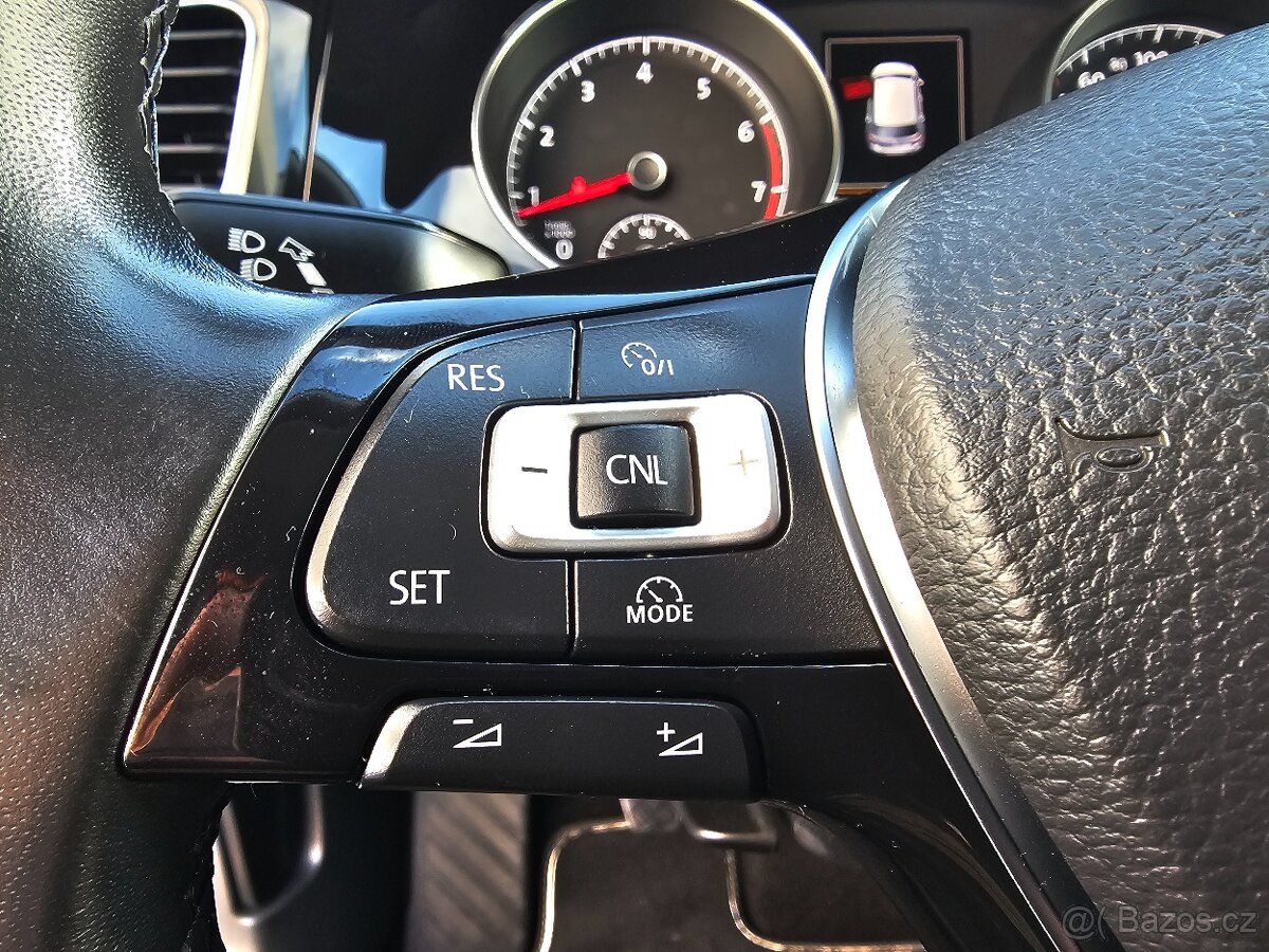 Golf VII 1,4TSi 90KW Highline 2014 NAVI, DAC, ALU, STK - 7