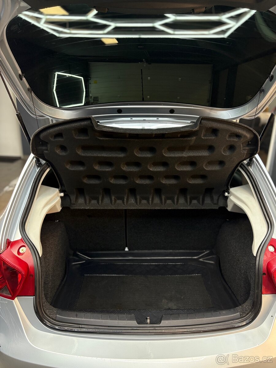 Seat Ibiza 1.6 nafta - 7