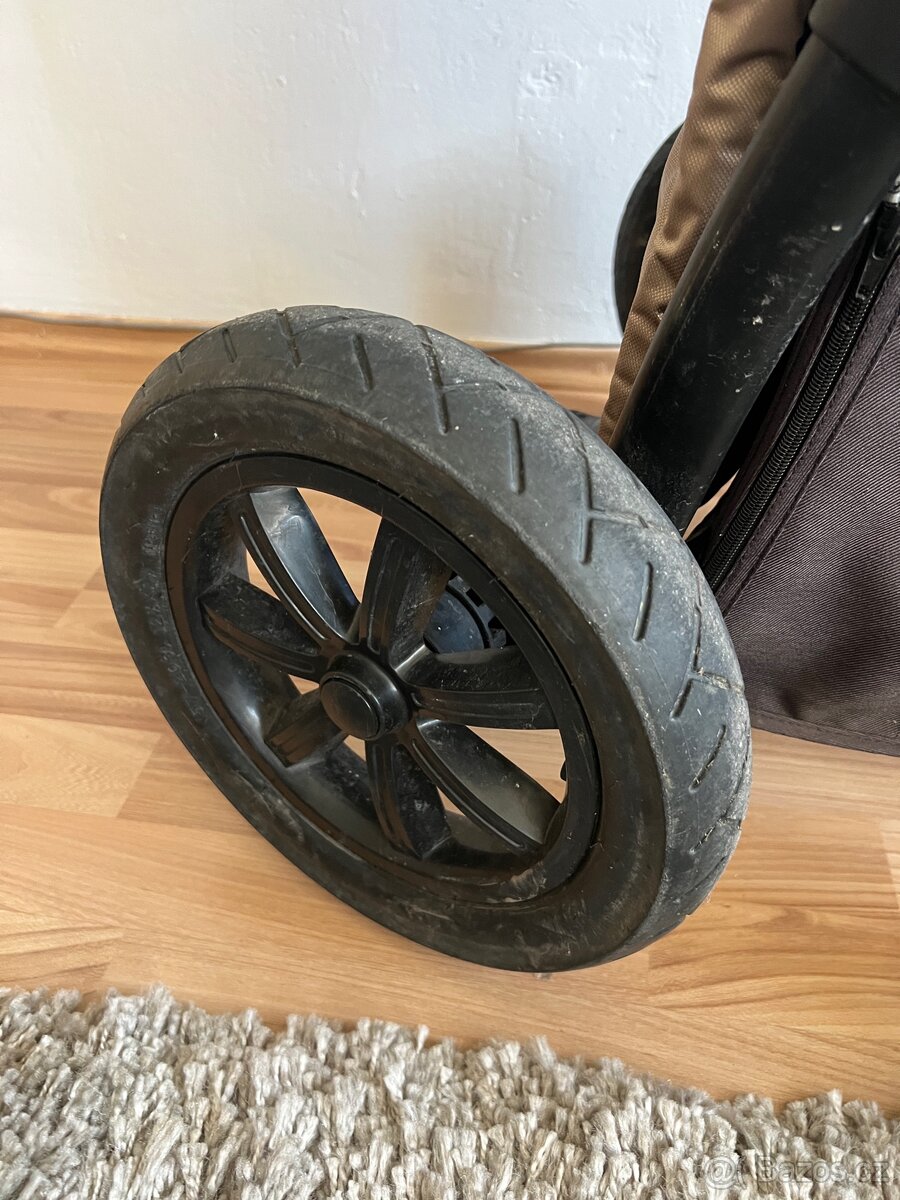 Kombinovaný kočárek Moon Tregg - 7