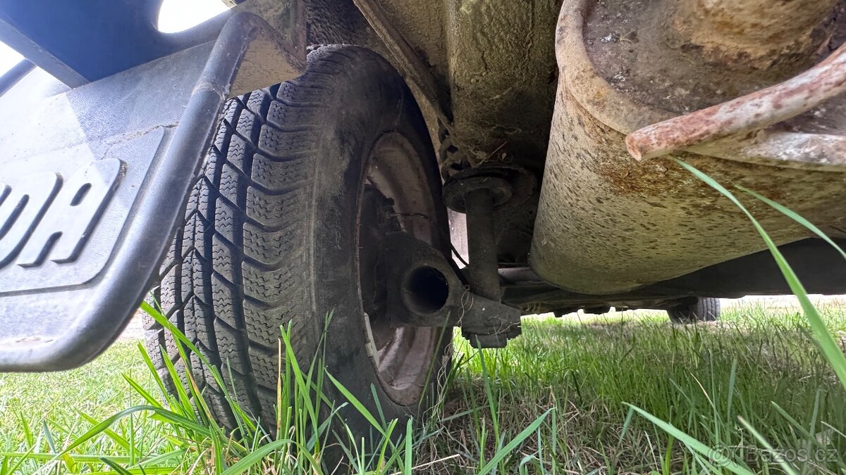 Škoda favorit rok 1990 - 7