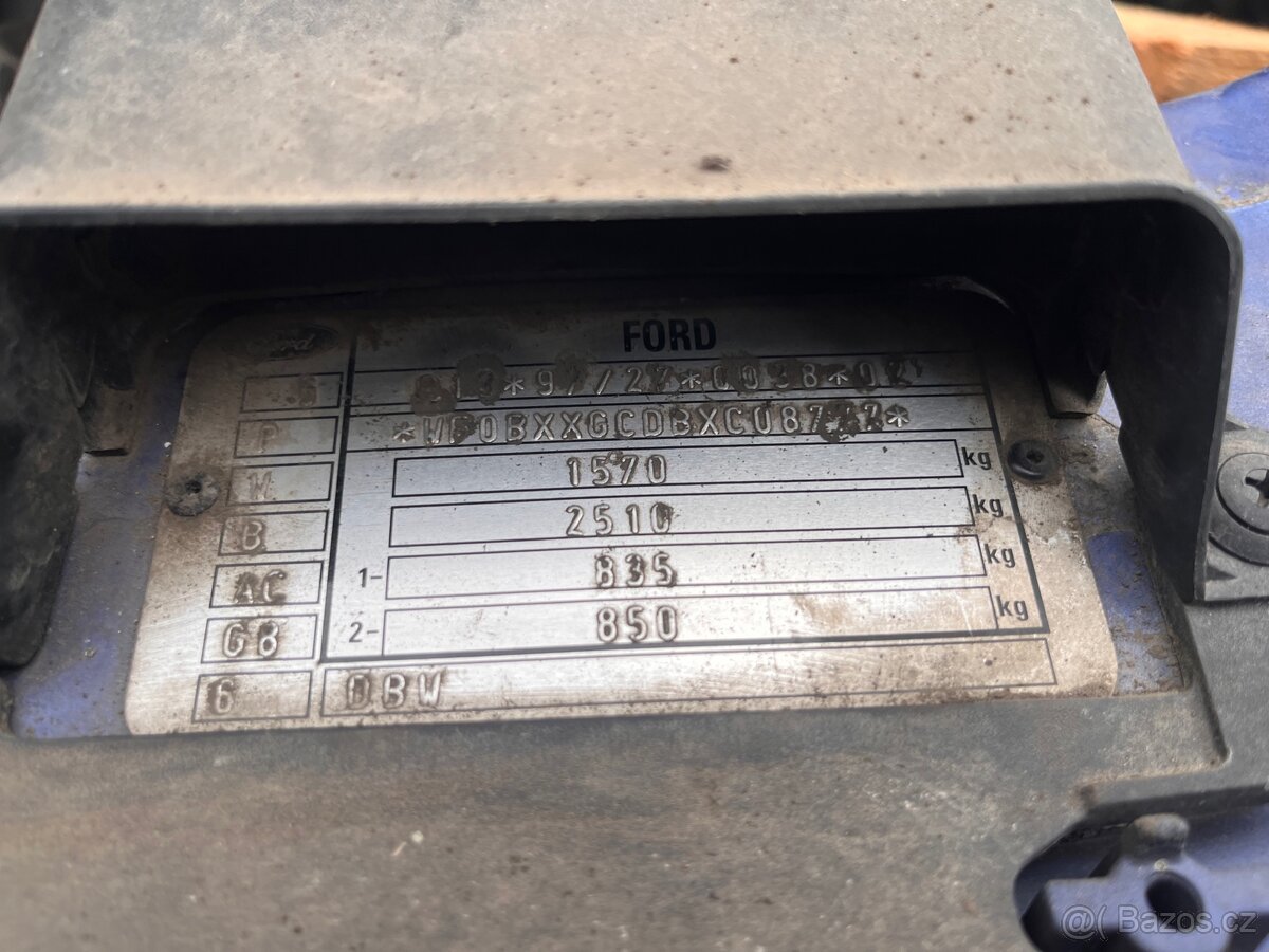 VEŠKERÉ ND FORD FOCUS 1.6 74KW 1998 - 7