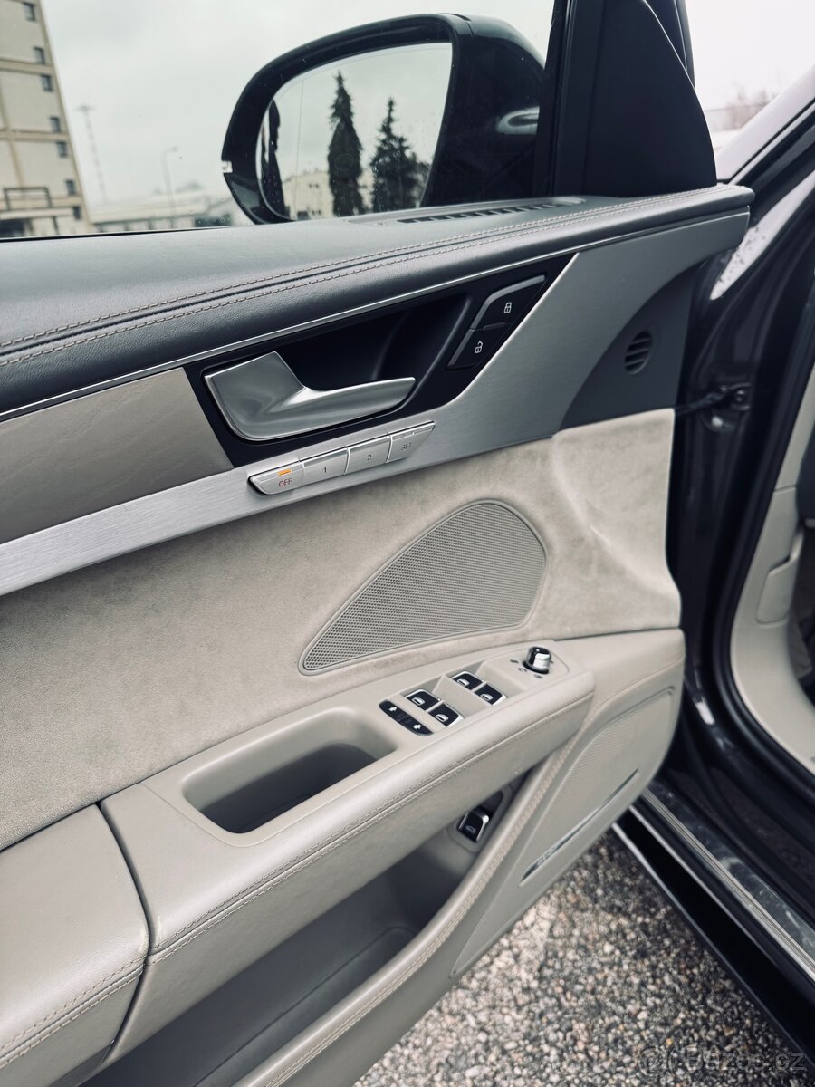 Audi A8 Quattro 3.0 nafta - 7