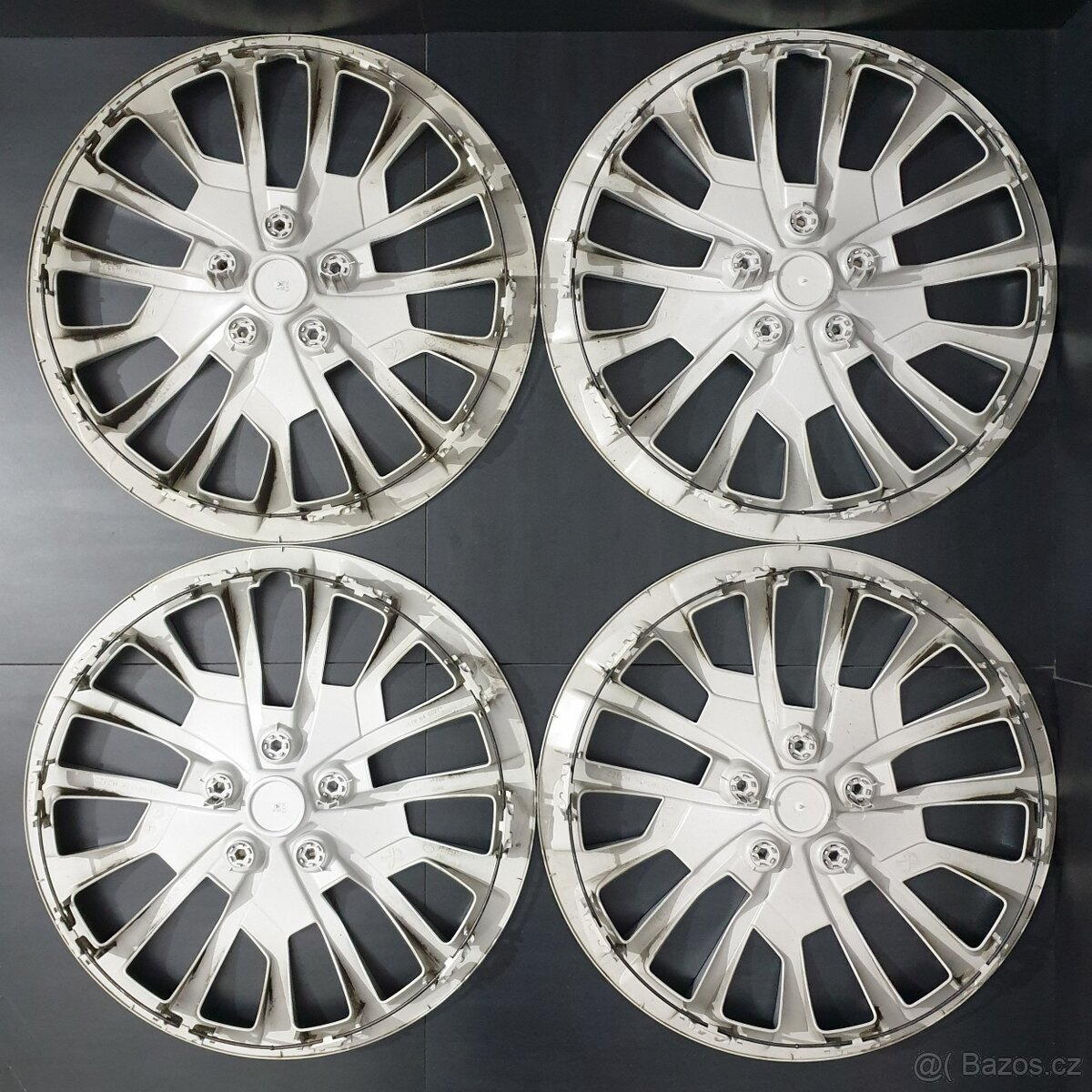 Poklice Peugeot 17" ORIGINÁLNÍ č. A15 - 7