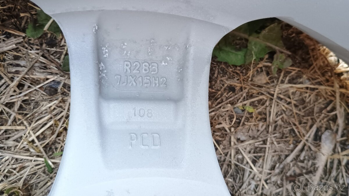 4x108 R15 7J ET25 - 7