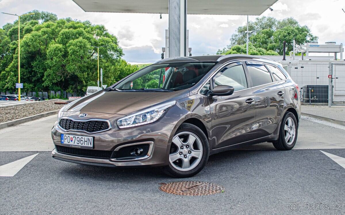 KIA Ceed SW Kombi 1.6 CRDi - 7