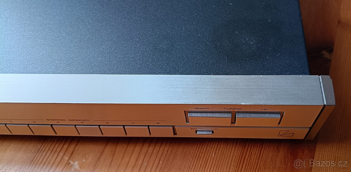 LUXMAN tuner T404L - 7