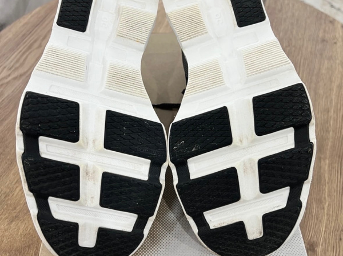 Boty on cloud cloudmonster 2 - 7