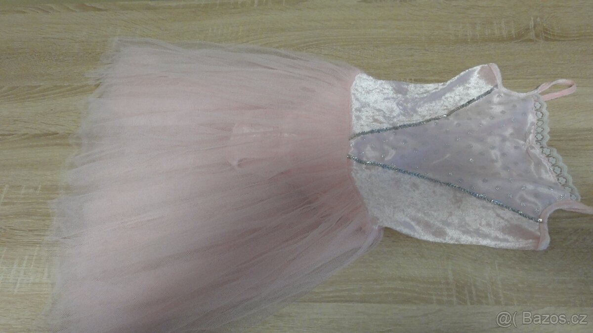 Šaty na karneval - 7