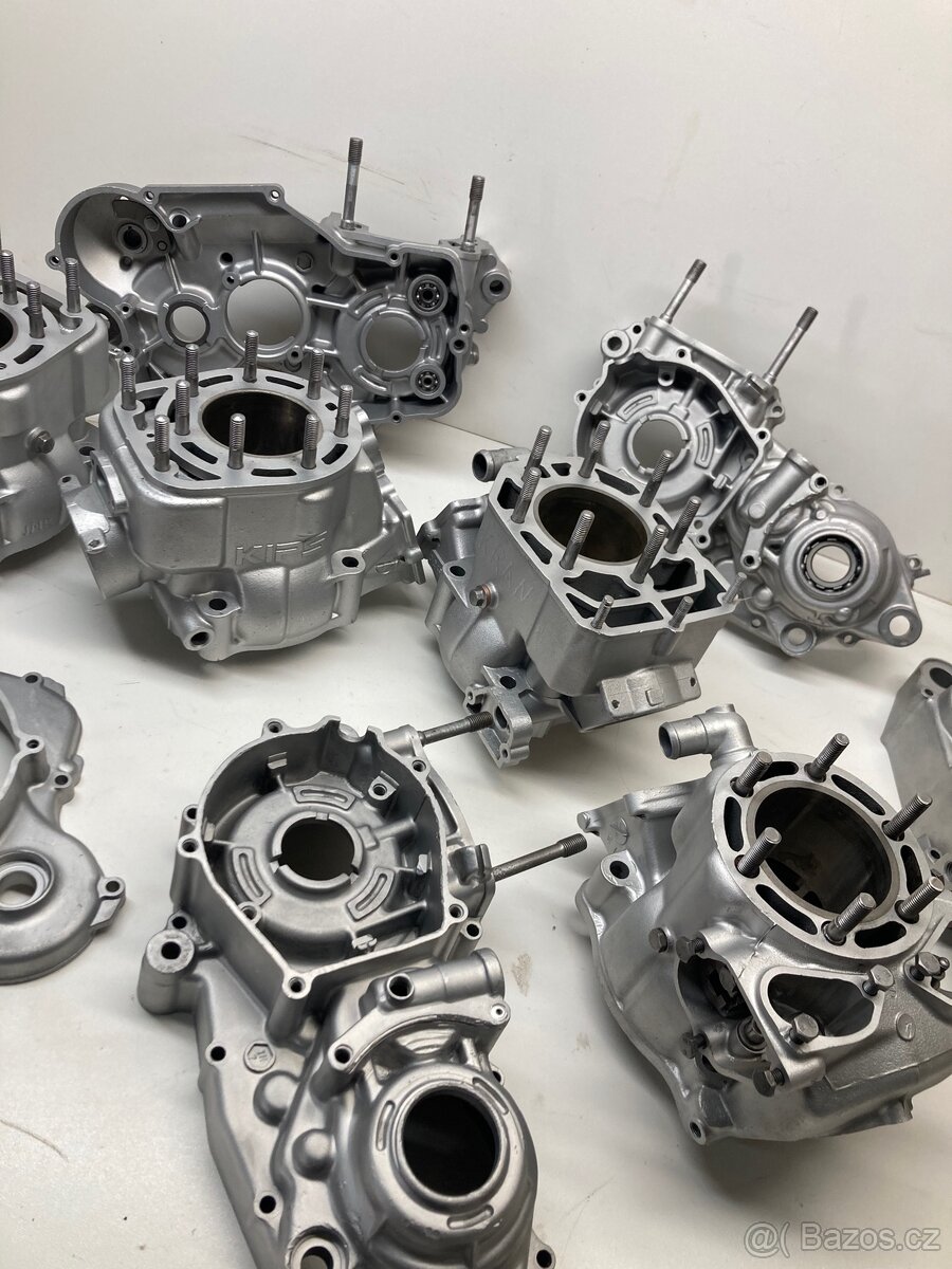 PÍSKOVÁNÍ/LAKOVÁNÍ - 7