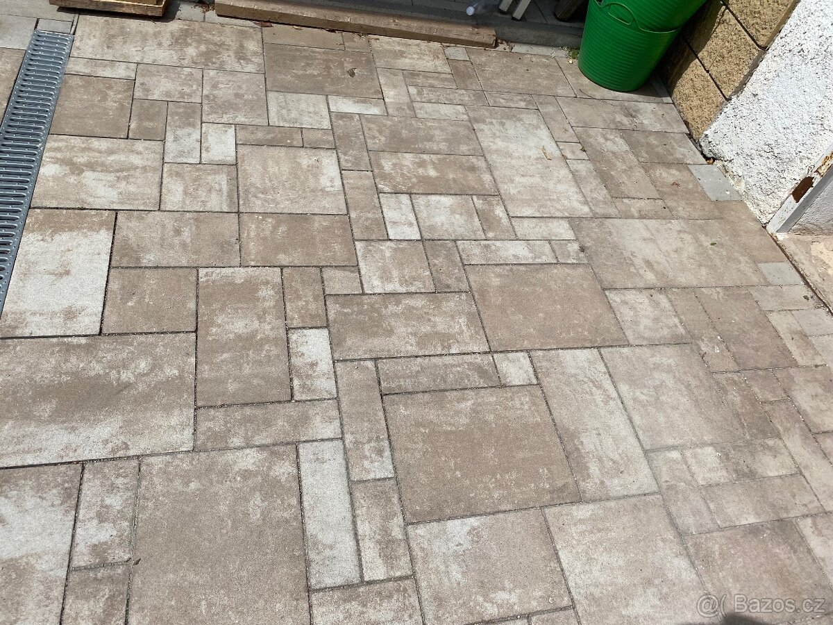 Dlažba zámková Ditton kombi 6 latte- 13,5 m/2 - nová- 6cm - 7