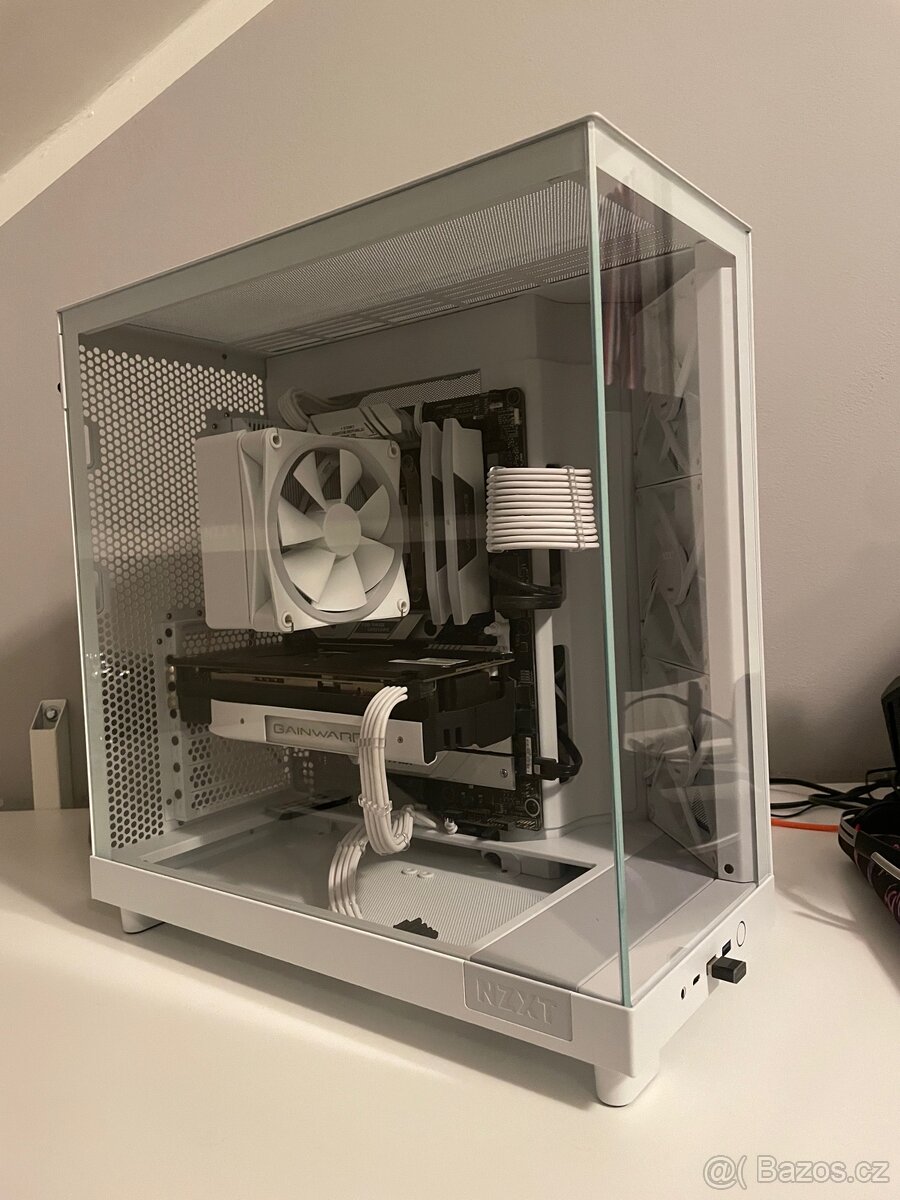 Počítač bez grafické karty - 7
