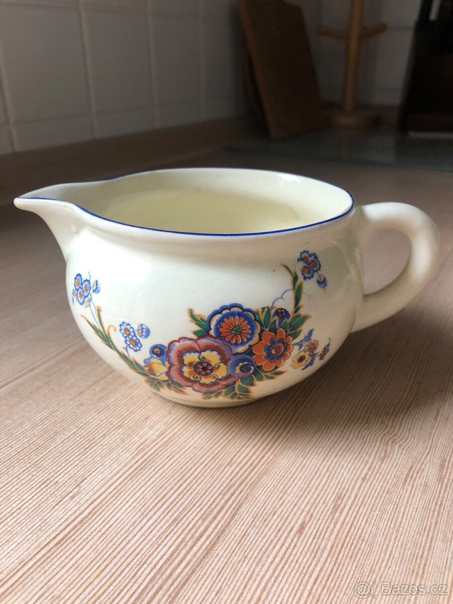 Kdo má rád milé a malované nádobí (po prababičce) - 7