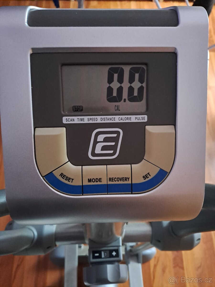 Eliptický trenažér ET 210 Magnetic Energetics - 7