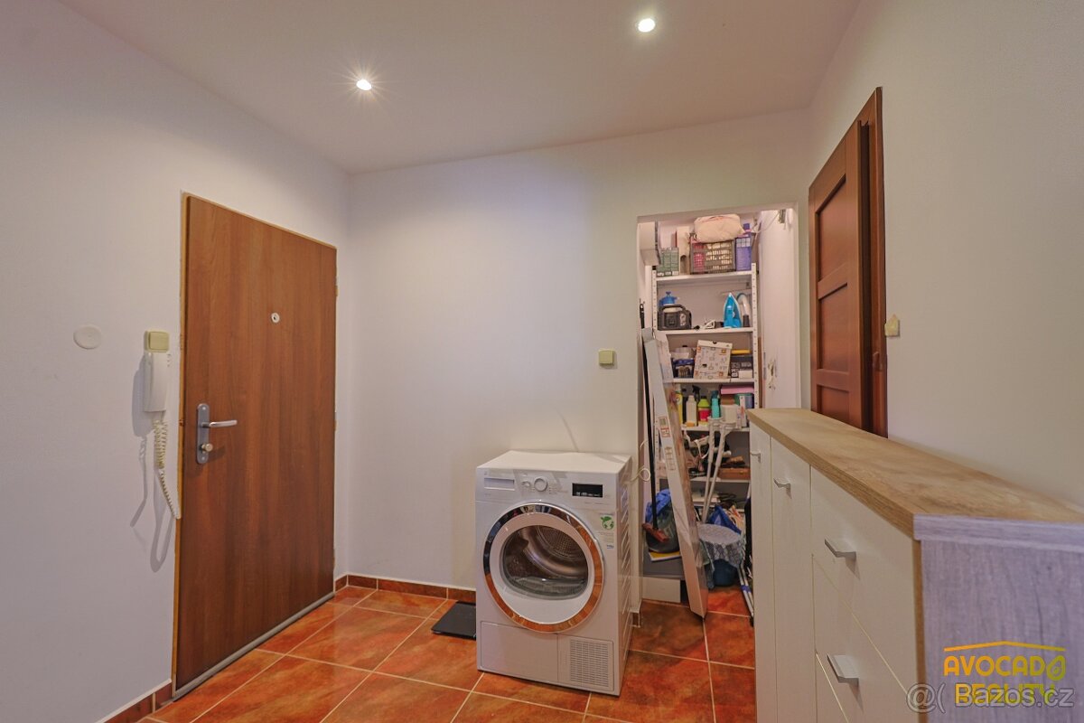 Byt 3+1 s balkónem do klidného vnitrobloku - 7