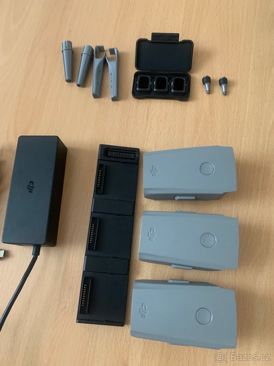 DJI Mavic AIR 2 FLY More Combo - 7