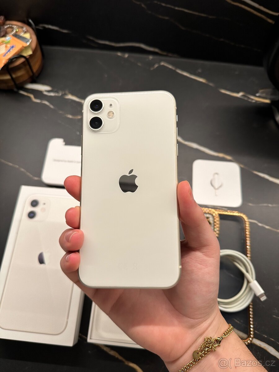 iPhone 11 64gb + příslušenství - 7