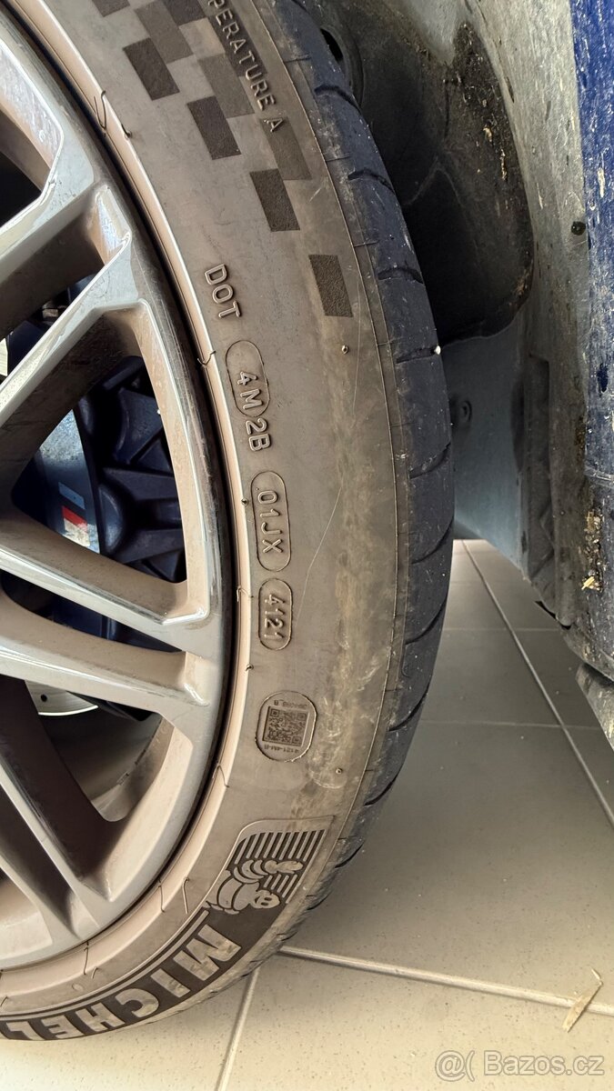 Pneu MICHELIN Dezén PILOT SPORT 4 S - 7