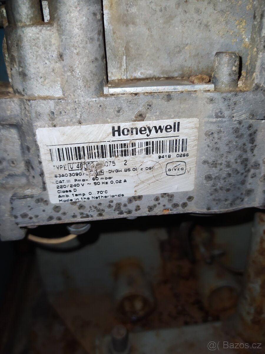 Plynový kotel Viadrus G 23 na ND - 7