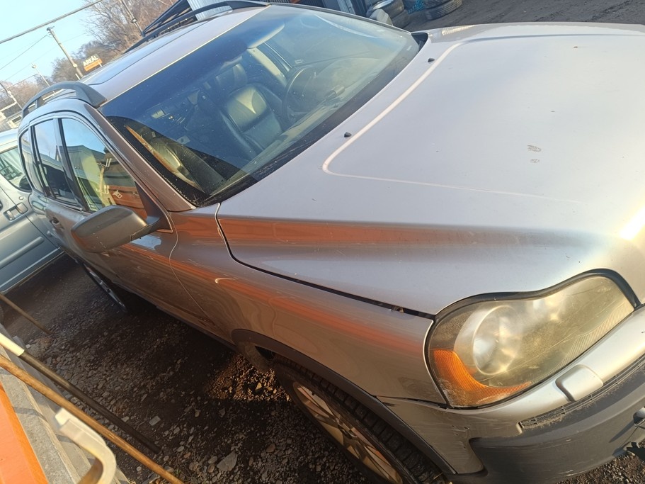 ND z Volvo XC90 2922.cm3 200.kw benzín r.v.2005 (K11) - 7