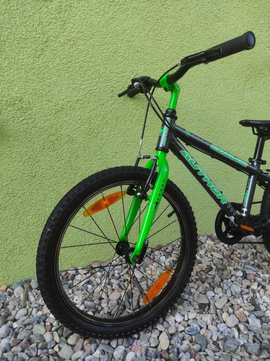 Značkové kolo Author Cosmic 20" (grafit/zelená) - 7