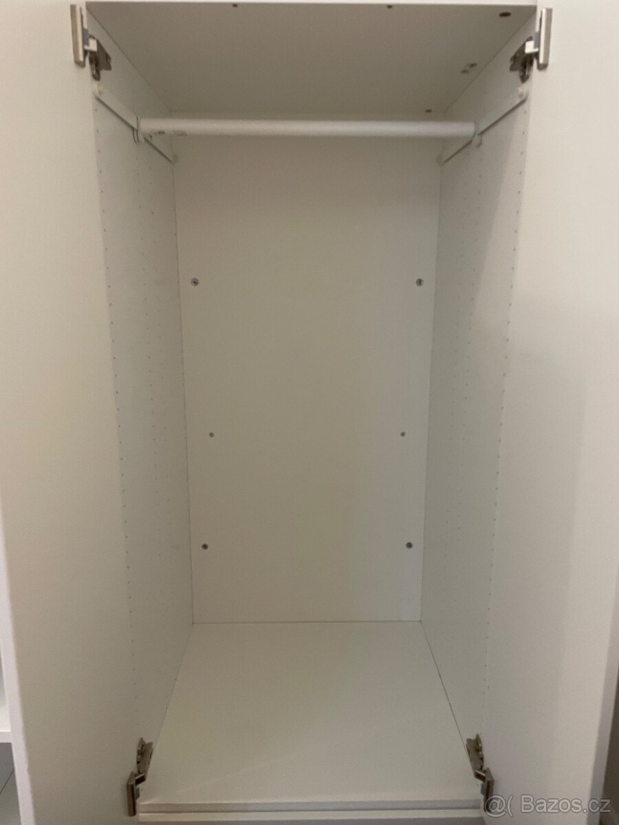 Patrová postel se stolem a skříní IKEA - 7