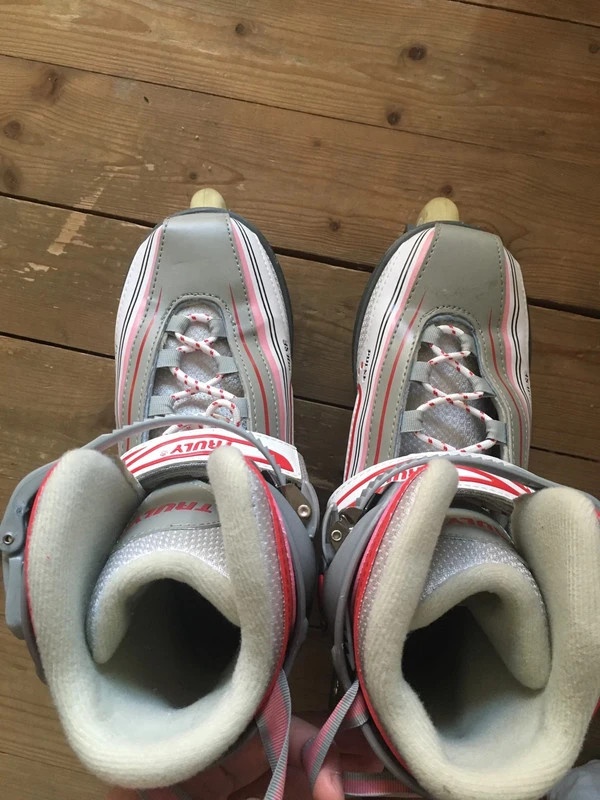 Kolečkové brusle TRULY + chrániče - 7