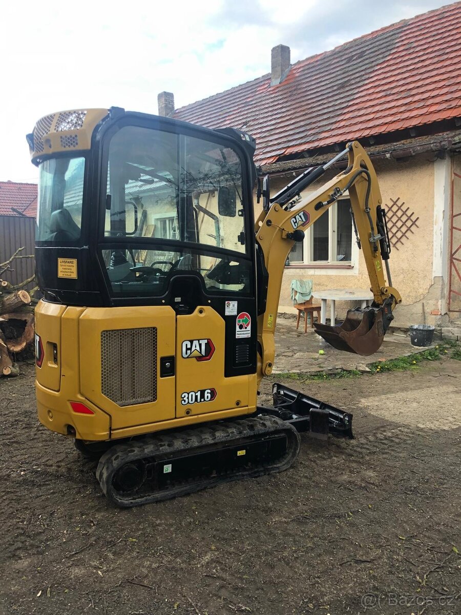 Caterpillar CAT 301.6 - 7