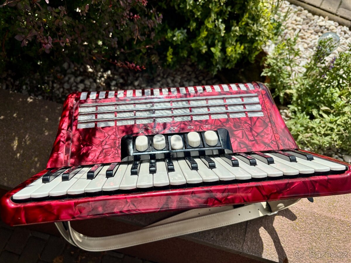 Akordeon Hohner Concerto 3 S 72bas - 7
