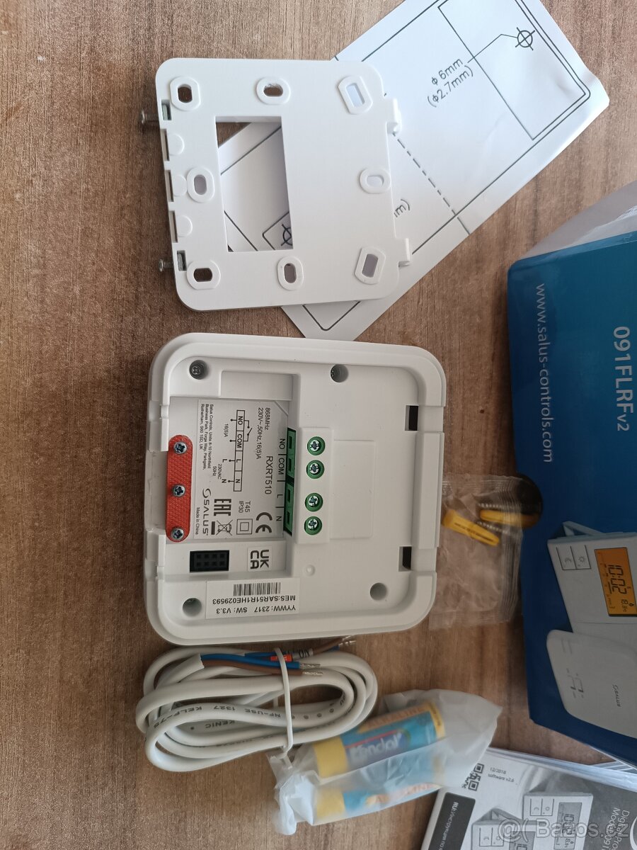 SALUS 091FLRFv2 - Bezdrátový programovatelný termostat - 7